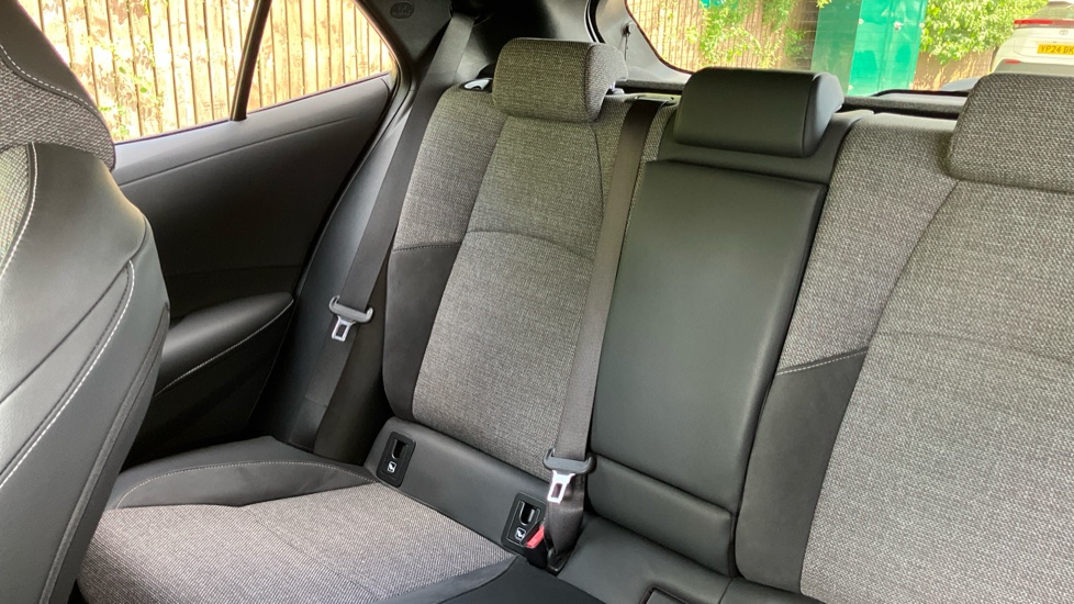 Toyota Corolla 1.8 Hybrid Design 5dr CVT Hybrid Hatchback - Image 39