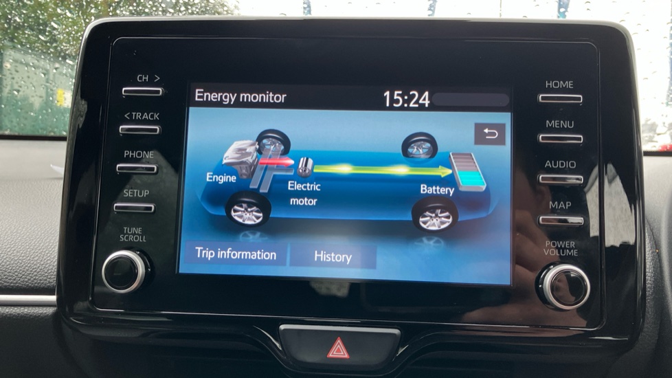 Toyota Yaris 1.5 Hybrid Icon 5dr CVT Hybrid Hatchback - Image 31