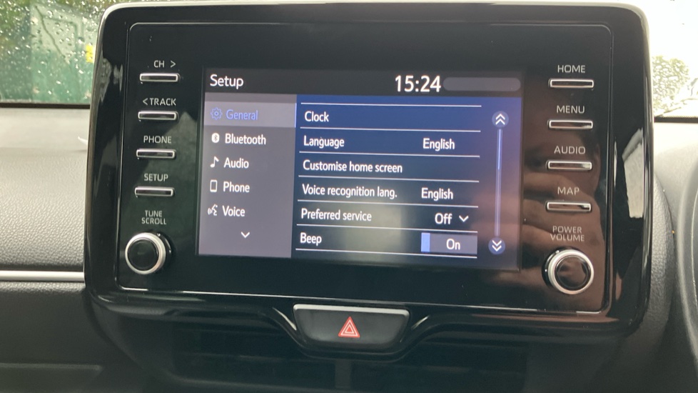 Toyota Yaris 1.5 Hybrid Icon 5dr CVT Hybrid Hatchback - Image 32