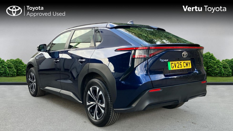 Toyota bZ4X 150kW Pure 71.4kWh 5dr Auto Electric Hatchback - Image 4
