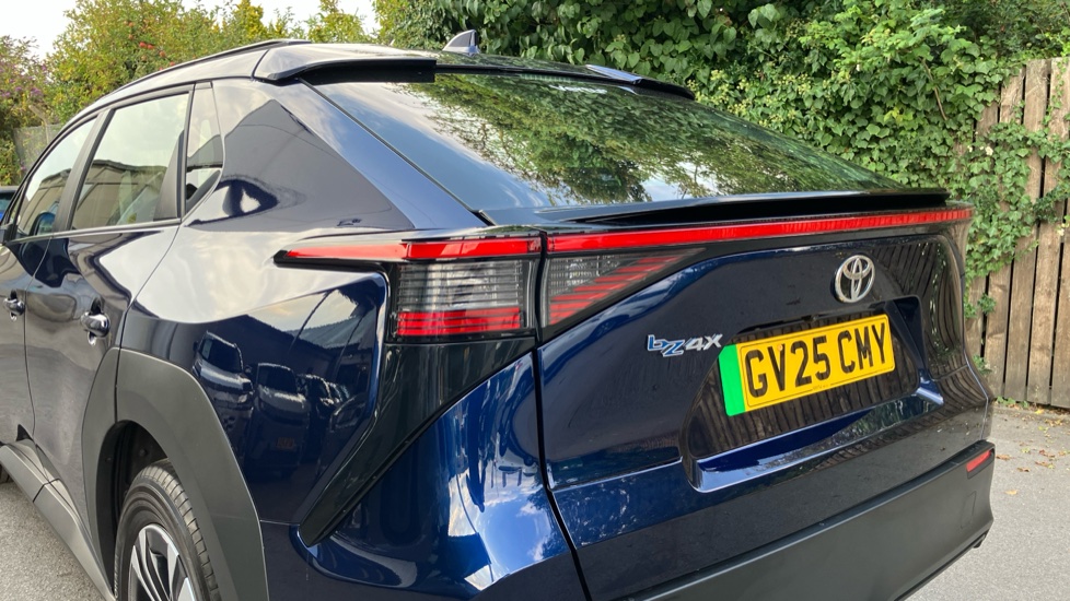 Toyota bZ4X 150kW Pure 71.4kWh 5dr Auto Electric Hatchback - Image 21