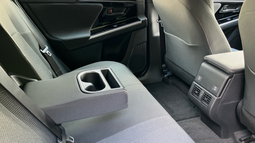 Toyota bZ4X 150kW Pure 71.4kWh 5dr Auto Electric Hatchback - Image 36