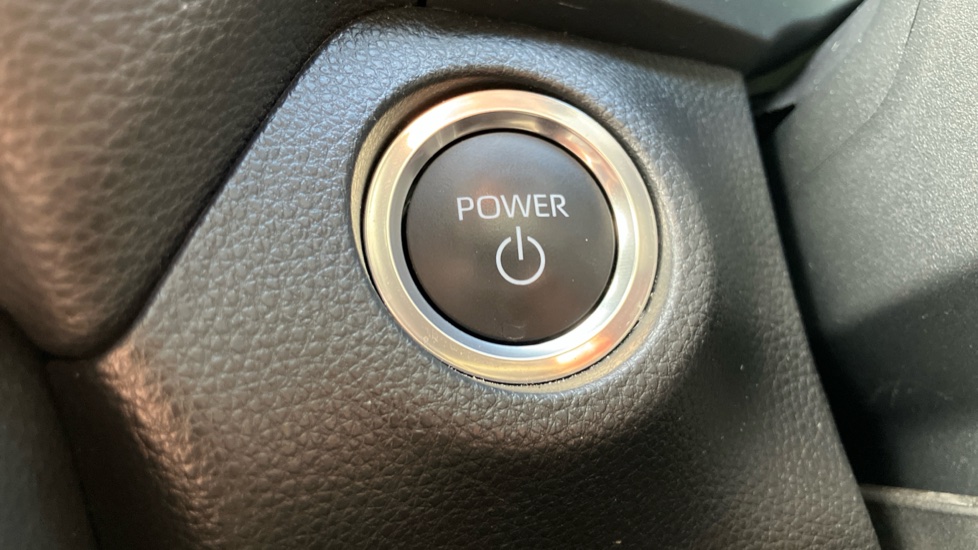 Toyota RAV4 2.5 PHEV Design 5dr CVT Estate - Image 16