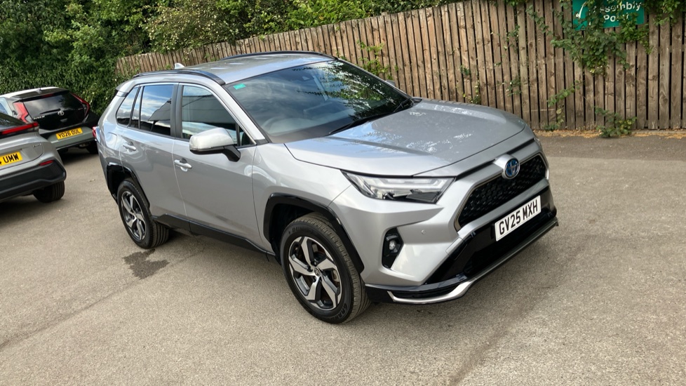 Toyota RAV4 2.5 PHEV Design 5dr CVT Estate - Image 29