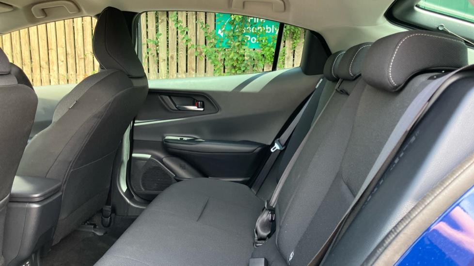 Toyota Prius 2.0 PHEV Design 5dr CVT Hatchback - Image 15