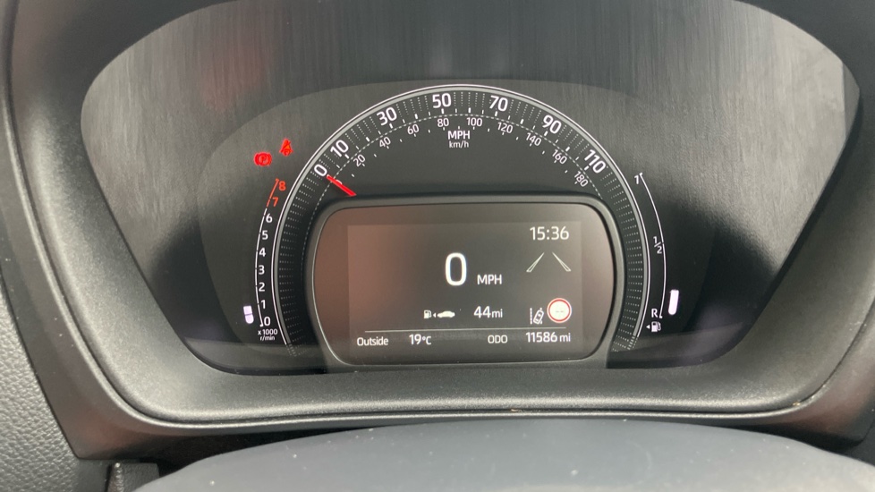 Toyota Aygo X 1.0 VVT-i Pure 5dr Petrol Hatchback - Image 11