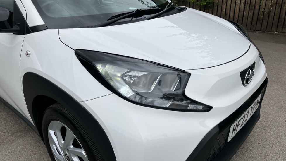 Toyota Aygo X 1.0 VVT-i Pure 5dr Petrol Hatchback - Image 20