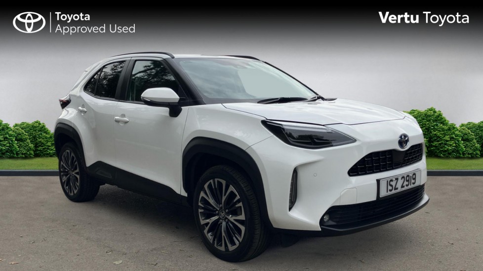 Toyota Yaris Cross 1.5 Hybrid Excel 5dr CVT Hybrid Estate - Image 1