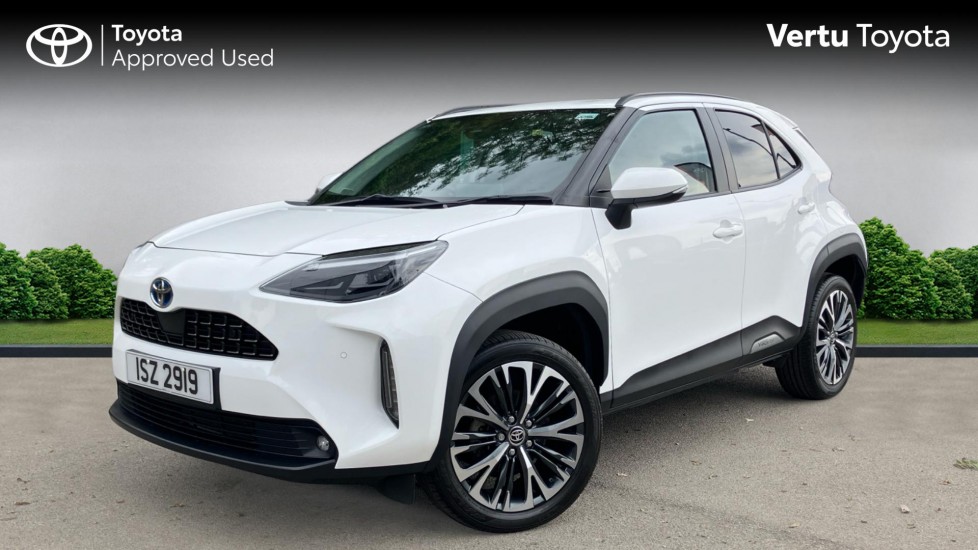 Toyota Yaris Cross 1.5 Hybrid Excel 5dr CVT Hybrid Estate - Image 3