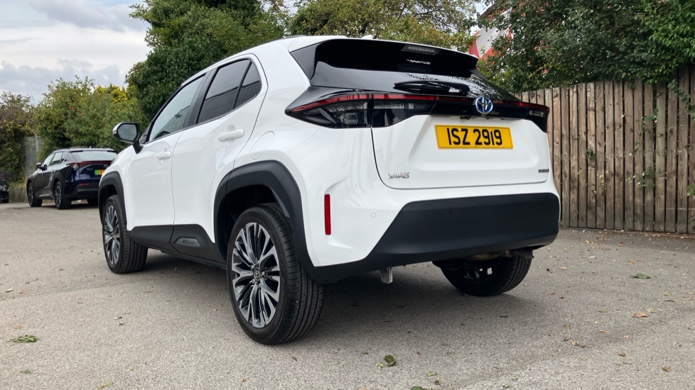 Toyota Yaris Cross 1.5 Hybrid Excel 5dr CVT Hybrid Estate - Image 32