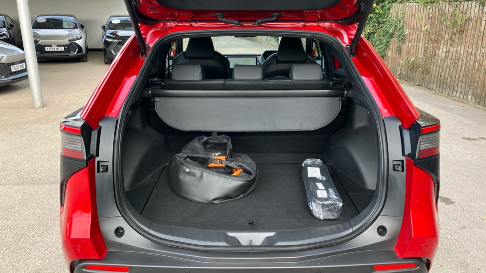 Toyota bZ4X 150kW Motion 71.4kWh 5dr Auto [11kW] Electric Hatchback - Image 13