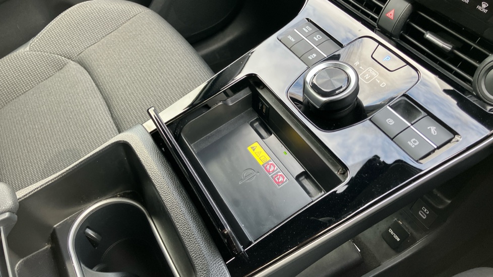 Toyota bZ4X 150kW Motion 71.4kWh 5dr Auto [11kW] Electric Hatchback - Image 39