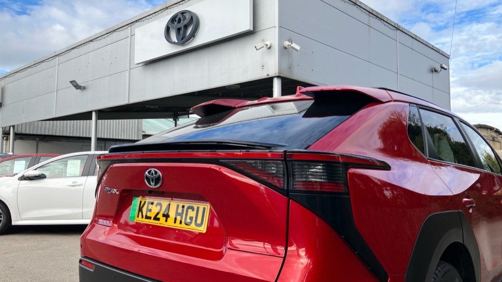 Toyota bZ4X 150kW Motion 71.4kWh 5dr Auto [11kW] Electric Hatchback - Image 42