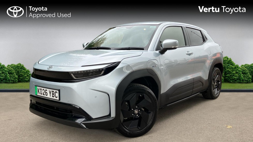 Toyota Urbancruiser 128kW Design 61kWh 5dr Auto Electric Estate - Image 3