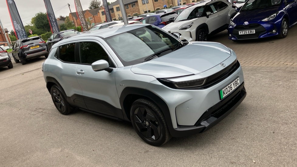 Toyota Urbancruiser 128kW Design 61kWh 5dr Auto Electric Estate - Image 29