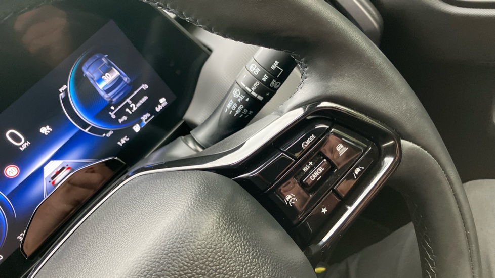 Toyota Urbancruiser 128kW Design 61kWh 5dr Auto Electric Estate - Image 34