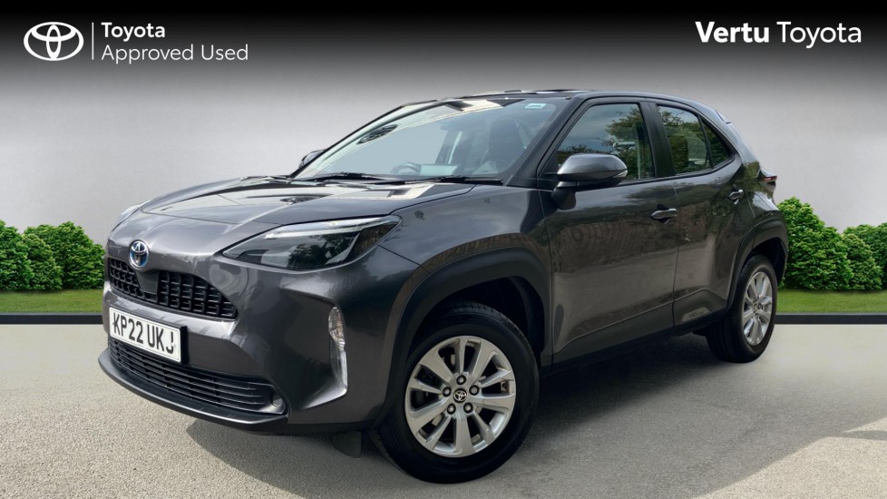 Toyota Yaris Cross 1.5 Hybrid Icon 5dr CVT Hybrid Estate - Image 3