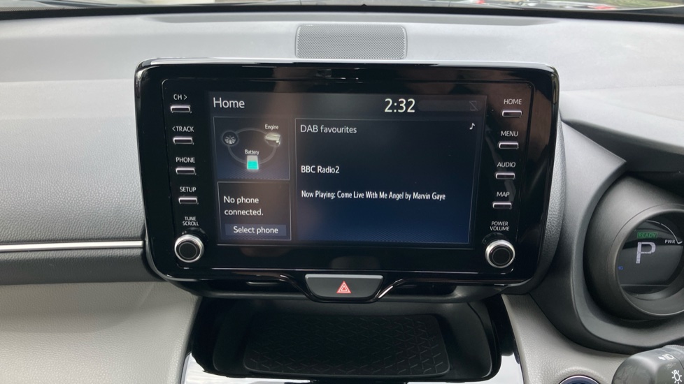 Toyota Yaris Cross 1.5 Hybrid Icon 5dr CVT Hybrid Estate - Image 9