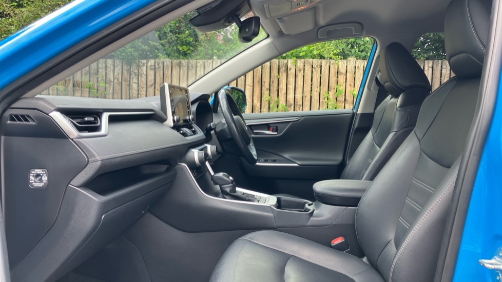 Toyota RAV4 2.5 VVT-i Hybrid Excel TSS 5dr CVT [Nav] 2WD Hybrid Estate - Image 5