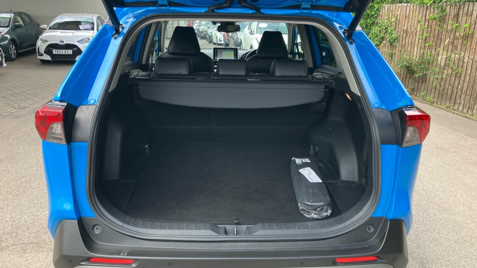 Toyota RAV4 2.5 VVT-i Hybrid Excel TSS 5dr CVT [Nav] 2WD Hybrid Estate - Image 13