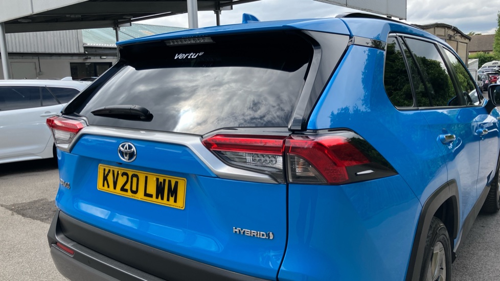 Toyota RAV4 2.5 VVT-i Hybrid Excel TSS 5dr CVT [Nav] 2WD Hybrid Estate - Image 21