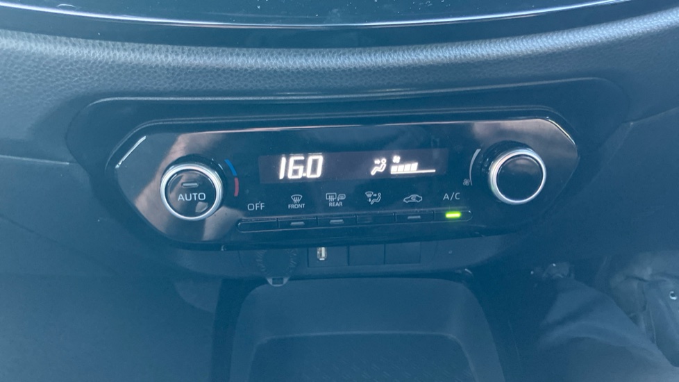 Toyota Aygo X 1.0 VVT-i Edge 5dr Petrol Hatchback - Image 33