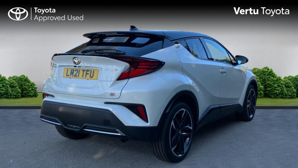 Toyota C-HR 1.8 Hybrid GR Sport 5dr CVT Hybrid Hatchback - Image 2