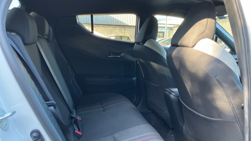 Toyota C-HR 1.8 Hybrid GR Sport 5dr CVT Hybrid Hatchback - Image 8