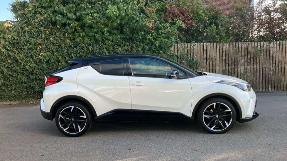 Toyota C-HR 1.8 Hybrid GR Sport 5dr CVT Hybrid Hatchback - Image 23