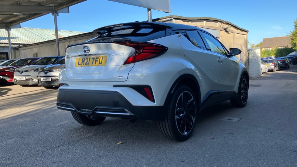 Toyota C-HR 1.8 Hybrid GR Sport 5dr CVT Hybrid Hatchback - Image 32