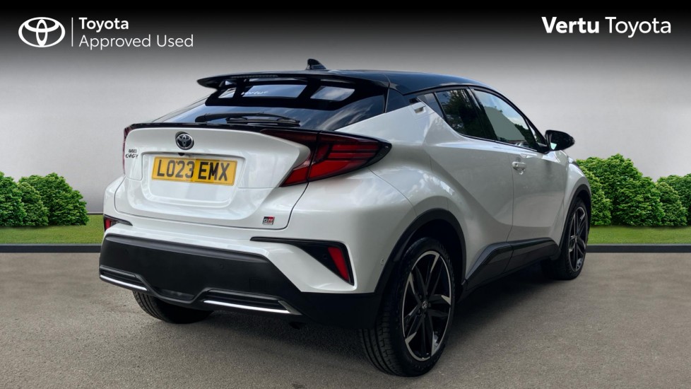 Toyota C-HR 1.8 Hybrid GR Sport 5dr CVT Hybrid Hatchback - Image 2