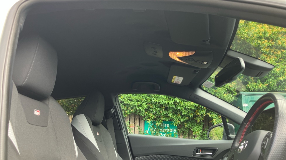 Toyota C-HR 1.8 Hybrid GR Sport 5dr CVT Hybrid Hatchback - Image 19