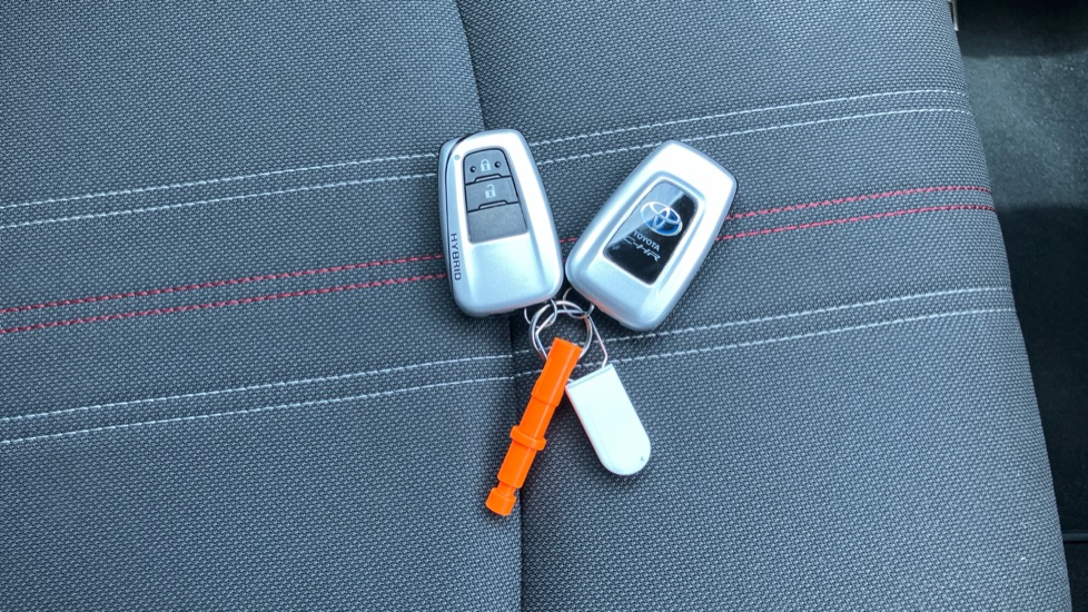 Toyota C-HR 1.8 Hybrid GR Sport 5dr CVT Hybrid Hatchback - Image 28