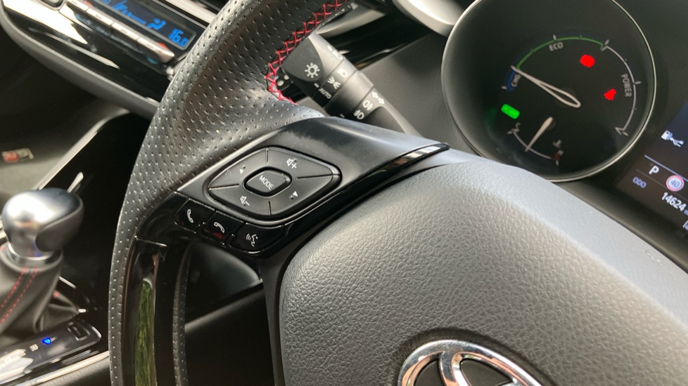 Toyota C-HR 1.8 Hybrid GR Sport 5dr CVT Hybrid Hatchback - Image 34