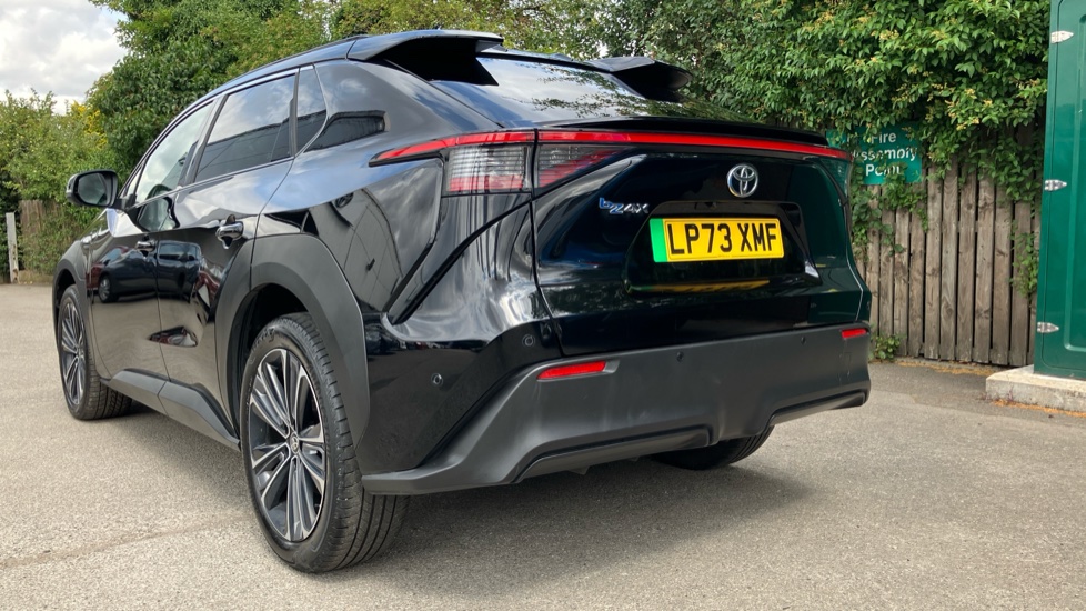 Toyota bZ4X 150kW Vision 71.4kWh 5dr Auto Electric Hatchback - Image 31