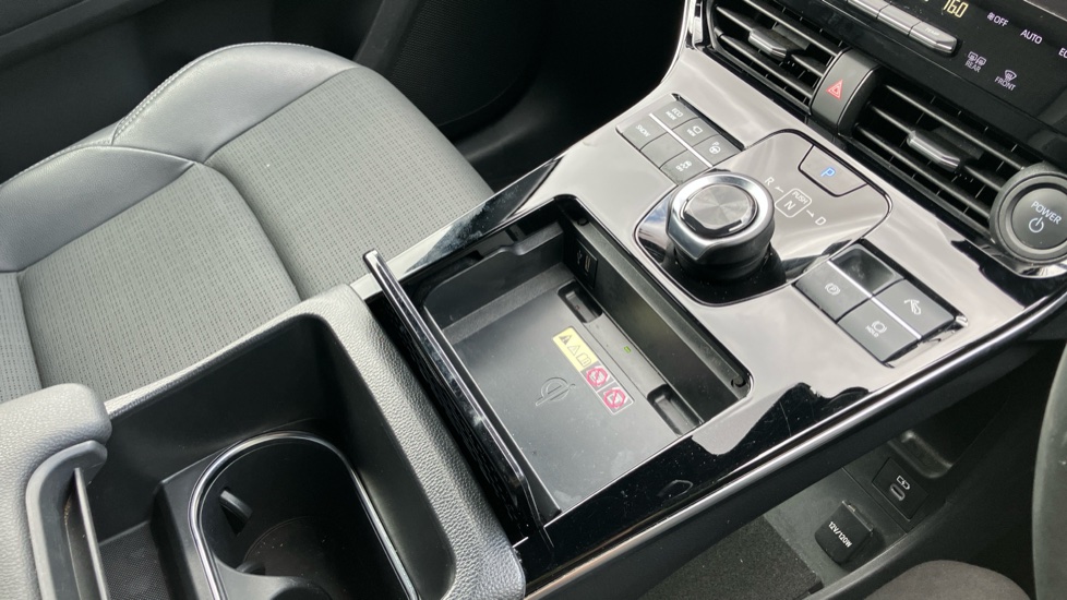 Toyota bZ4X 150kW Vision 71.4kWh 5dr Auto Electric Hatchback - Image 38