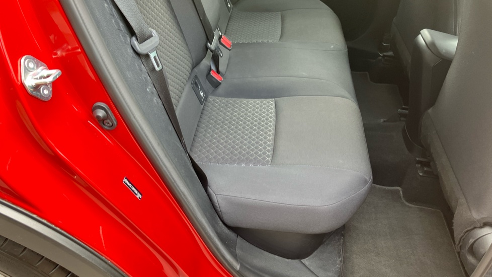 Toyota C-HR 1.8 Hybrid Icon 5dr CVT Hybrid Hatchback - Image 14