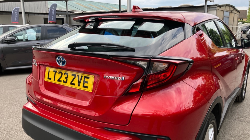 Toyota C-HR 1.8 Hybrid Icon 5dr CVT Hybrid Hatchback - Image 21