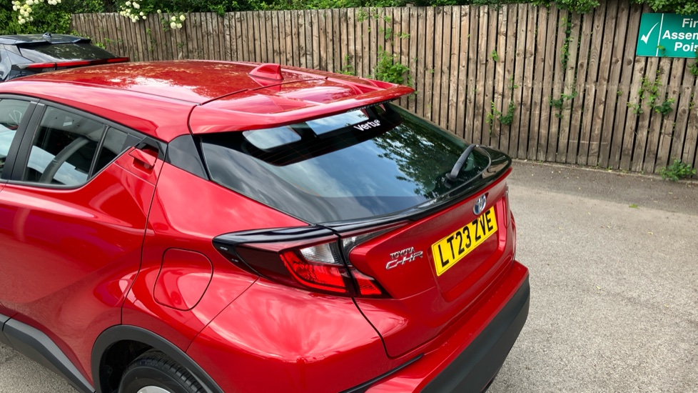 Toyota C-HR 1.8 Hybrid Icon 5dr CVT Hybrid Hatchback - Image 30