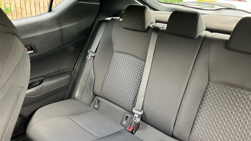 Toyota C-HR 1.8 Hybrid Icon 5dr CVT Hybrid Hatchback - Image 36