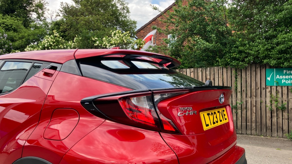 Toyota C-HR 1.8 Hybrid Icon 5dr CVT Hybrid Hatchback - Image 37