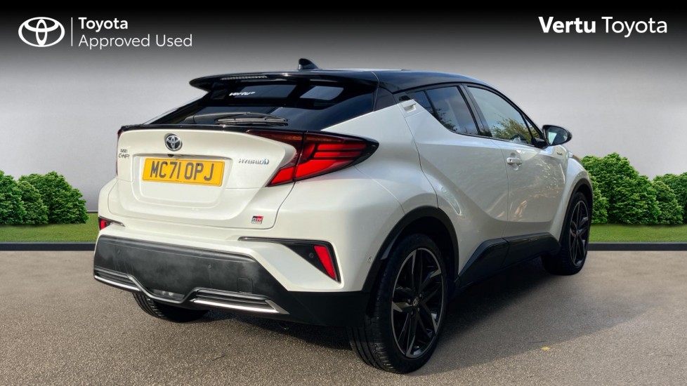 Toyota C-HR 1.8 Hybrid GR Sport 5dr CVT Hybrid Hatchback - Image 2