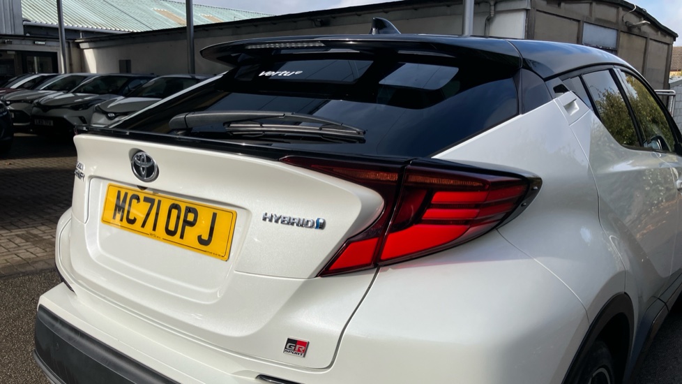 Toyota C-HR 1.8 Hybrid GR Sport 5dr CVT Hybrid Hatchback - Image 21