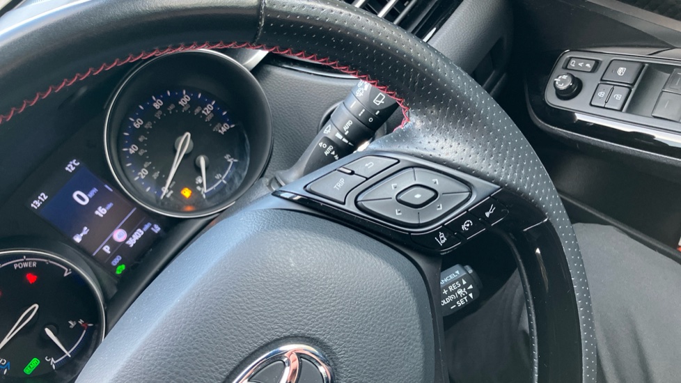 Toyota C-HR 1.8 Hybrid GR Sport 5dr CVT Hybrid Hatchback - Image 35