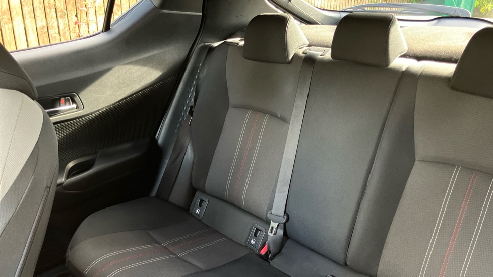 Toyota C-HR 1.8 Hybrid GR Sport 5dr CVT Hybrid Hatchback - Image 37