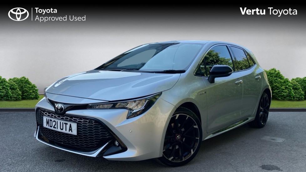 Toyota Corolla 1.8 VVT-i Hybrid GR Sport 5dr CVT Hybrid Hatchback - Image 3