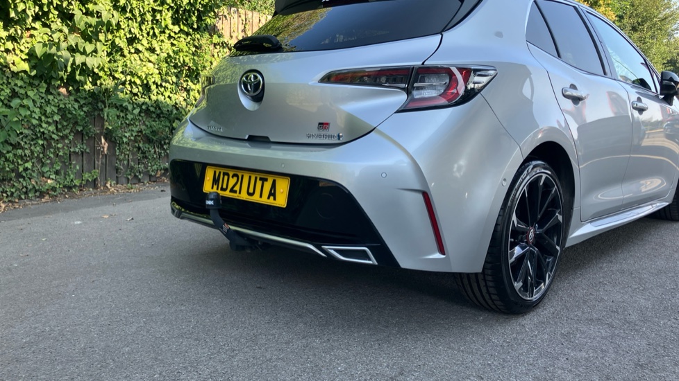 Toyota Corolla 1.8 VVT-i Hybrid GR Sport 5dr CVT Hybrid Hatchback - Image 32