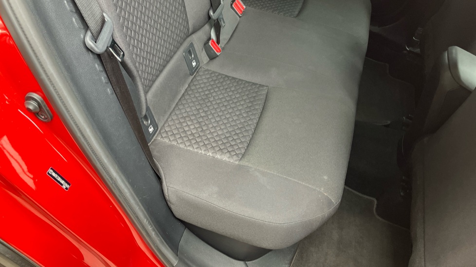 Toyota C-HR 1.8 Hybrid Icon 5dr CVT Hybrid Hatchback - Image 14
