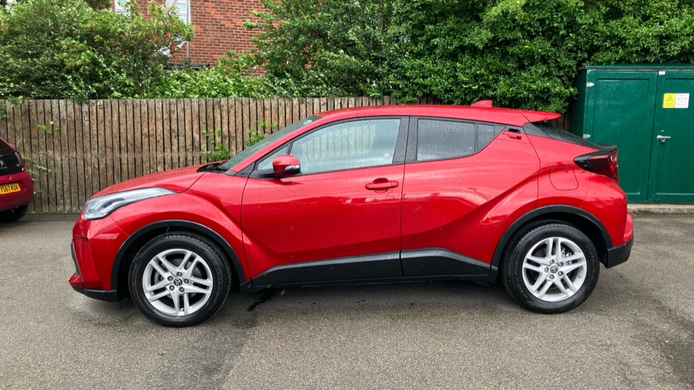 Toyota C-HR 1.8 Hybrid Icon 5dr CVT Hybrid Hatchback - Image 24