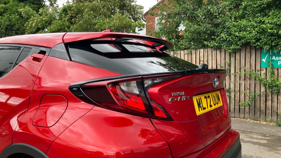 Toyota C-HR 1.8 Hybrid Icon 5dr CVT Hybrid Hatchback - Image 36